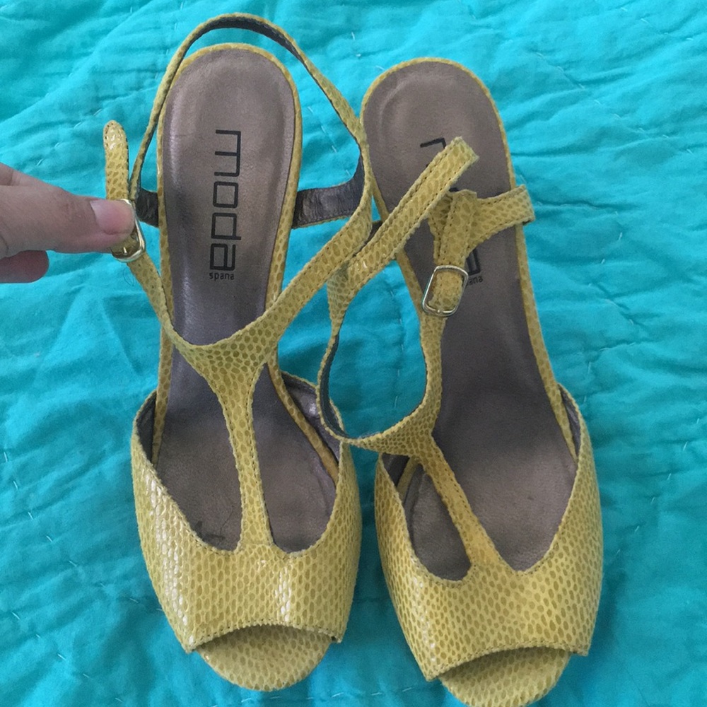 🍀 ModaSpana heels - Picture 2 of 7